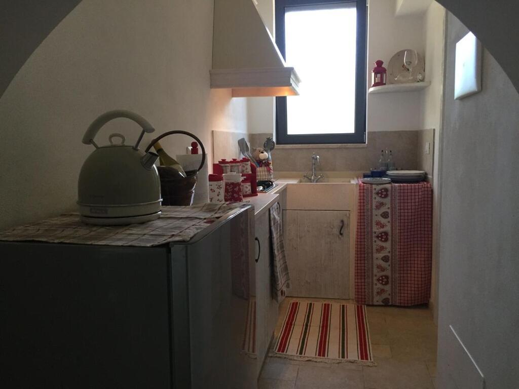 Chateaux Des Trulli San Michele Salentino Luaran gambar