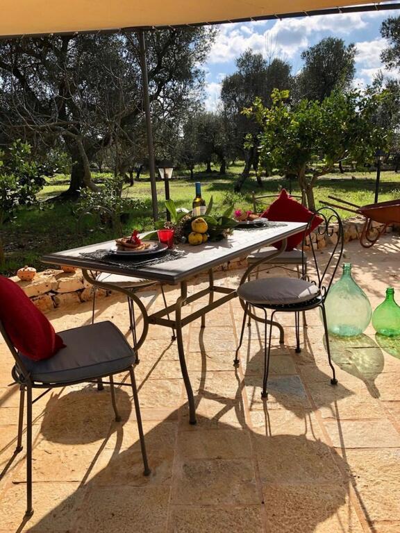 Chateaux Des Trulli San Michele Salentino Luaran gambar
